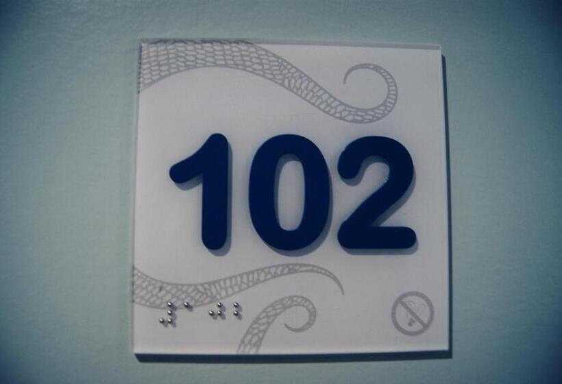 패밀리 룸, Logis Hôtel L'Air Marin