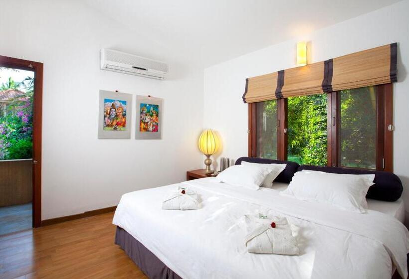 Quarto Familiar, Shreyas Retreat