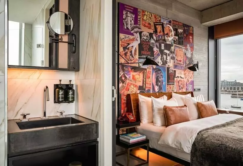 Deluxe Room City View, Sir Adam Hotel, Part Of Sircle Collection