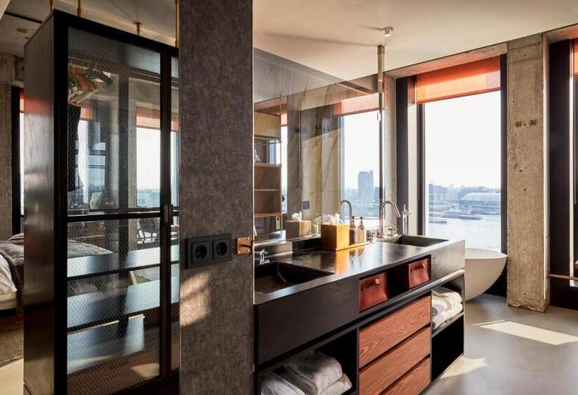 Suite, Sir Adam Hotel, Part Of Sircle Collection