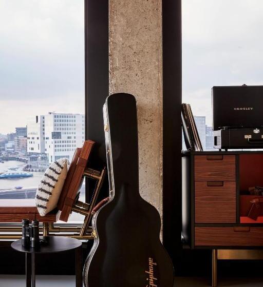 스위트, Sir Adam Hotel, Part Of Sircle Collection