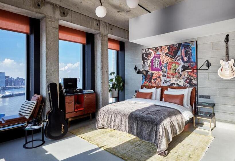 스위트, Sir Adam Hotel, Part Of Sircle Collection