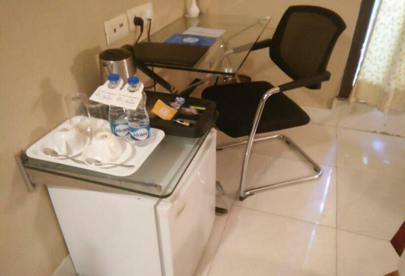 클럽 룸, The Stadel