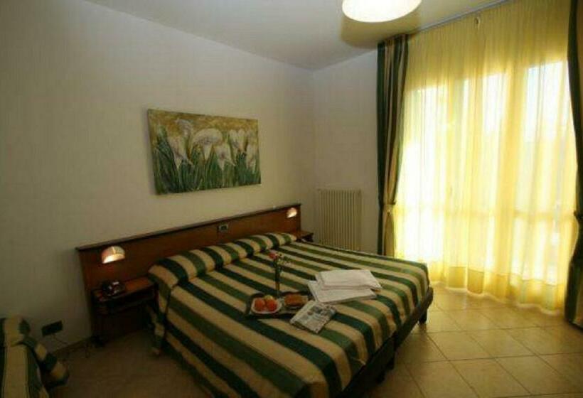 스탠다드 발코니 룸, Albergo Villa Ada