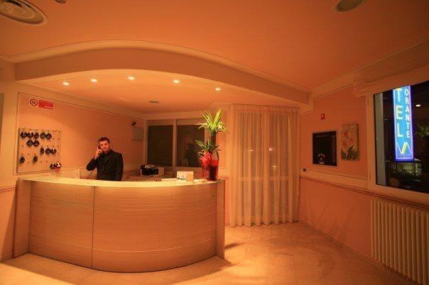 디럭스 패밀리 룸, Albergo Villa Ada