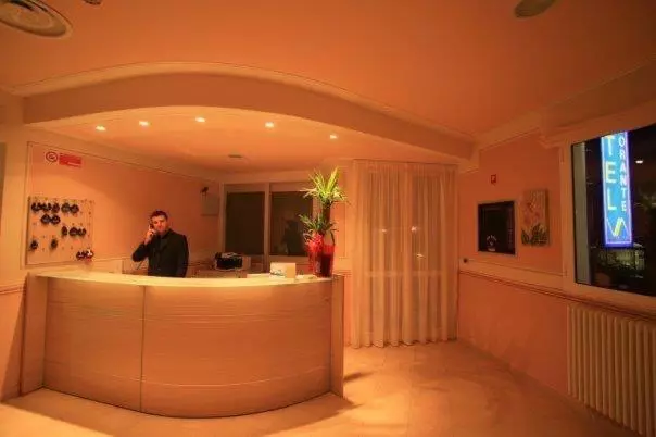 デラックスファミリールーム, Albergo Villa Ada
