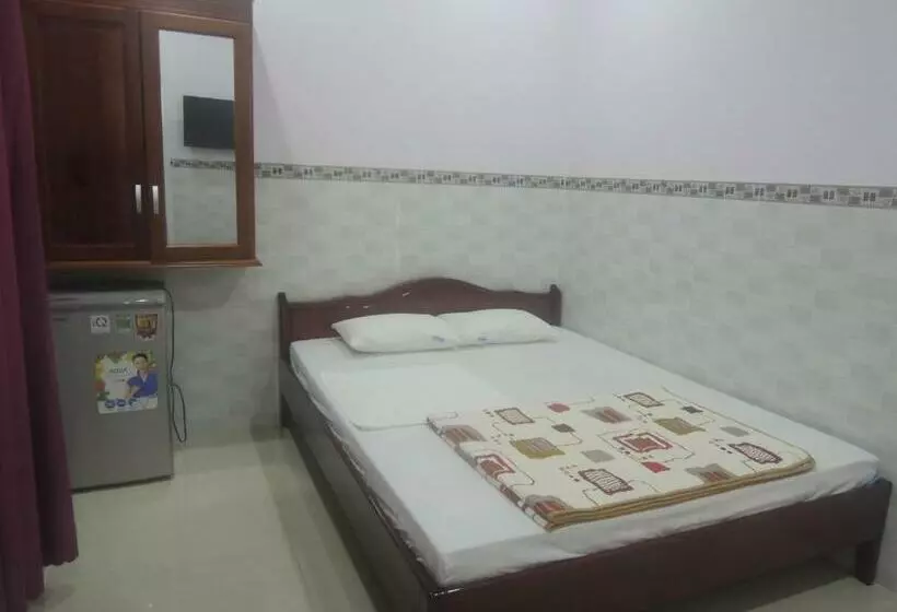 اتاق استاندارد, 2001 Motel