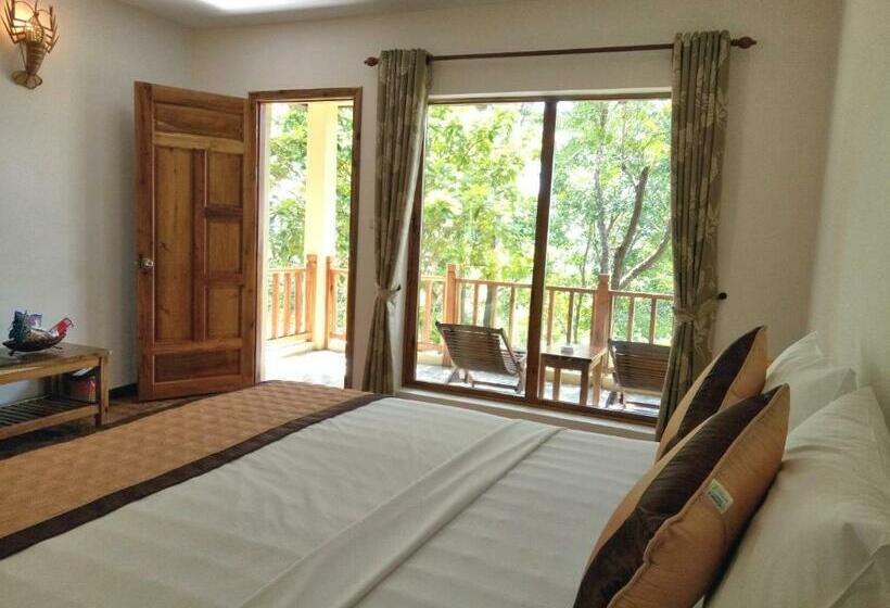 اتاق لوکس با چشمانداز باغ, Ancarine Beach Resort