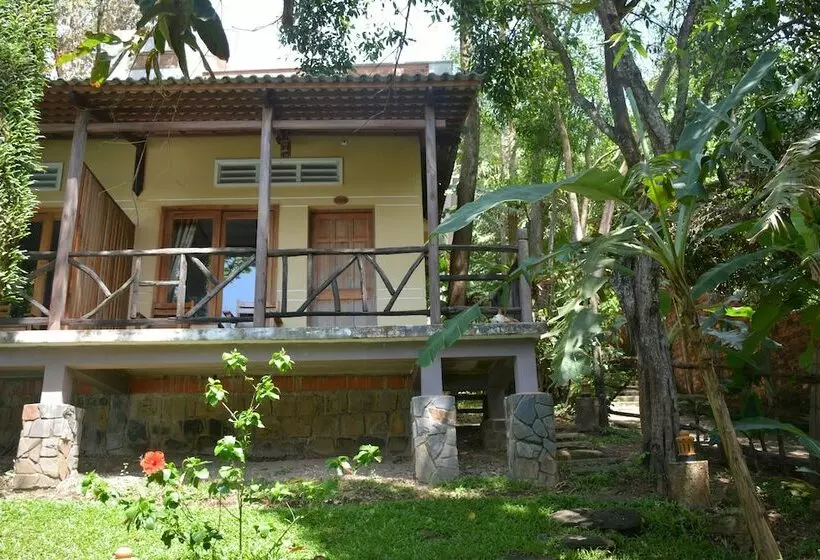 اتاق استاندارد با چشم‌انداز باغ, Ancarine Beach Resort