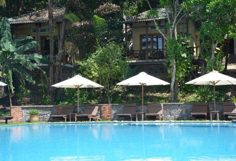 بانگلوی استاندارد با چشمانداز دریا, Ancarine Beach Resort