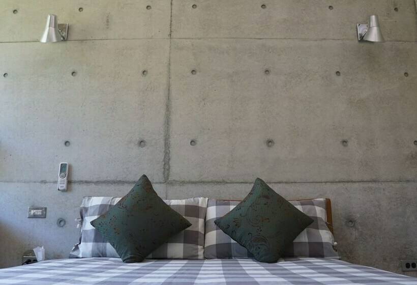 اتاق استاندارد, 35 A Li Bnb