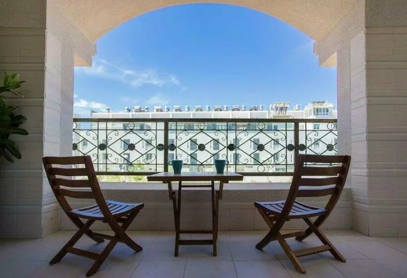 اتاق استاندارد با وان آب گرم, The Bay House