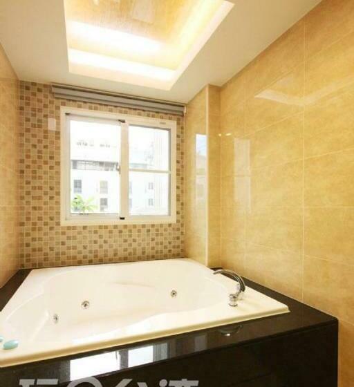 اتاق استاندارد با وان آب گرم, The Bay House