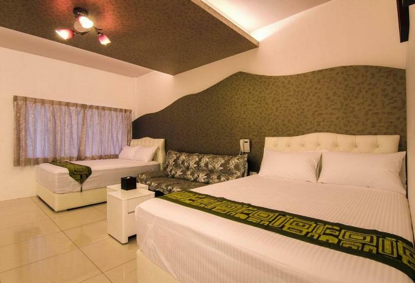 اتاق استاندارد, Easy Home Stay