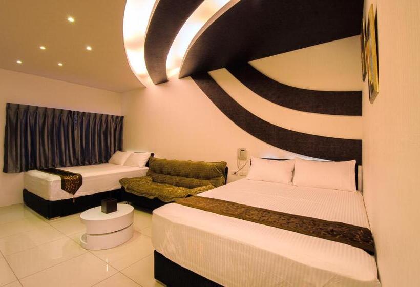 اتاق استاندارد چهار تخته, Easy Home Stay