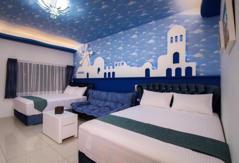 اتاق استاندارد, Easy Home Stay