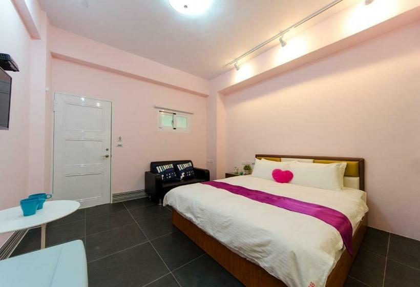 اتاق لوکس با بالکن, Good Mood Cottage