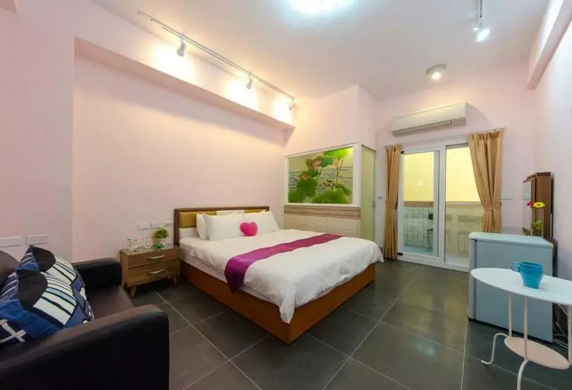 اتاق لوکس با بالکن, Good Mood Cottage