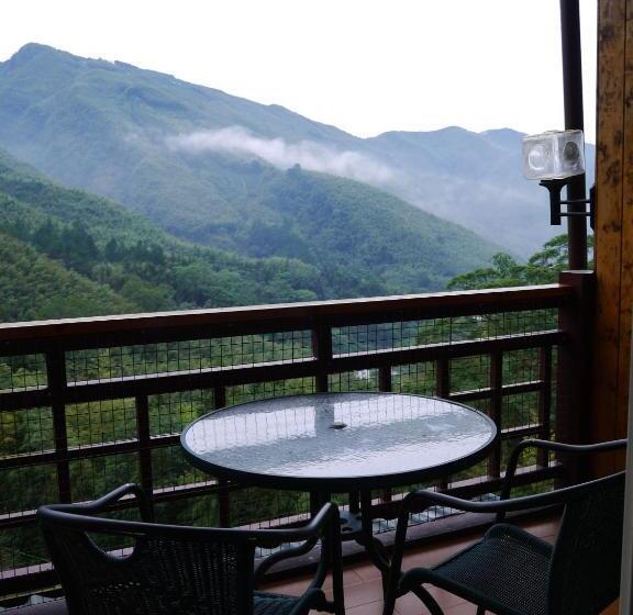 اتاق خانوادگی, Kingtaiwan