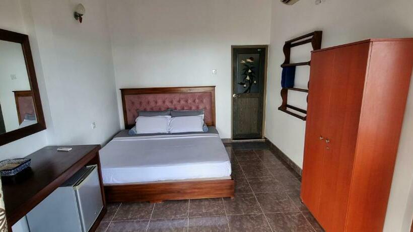 オーシャンビュースタンダードルーム, Vista Suwa Arana Resort