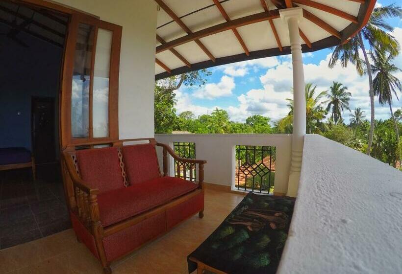 オーシャンビュースタンダードルーム, Vista Suwa Arana Resort