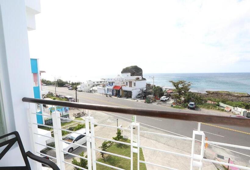 اتاق استاندارد چهار تخته با چشمانداز دریا, Hang Hai B & B