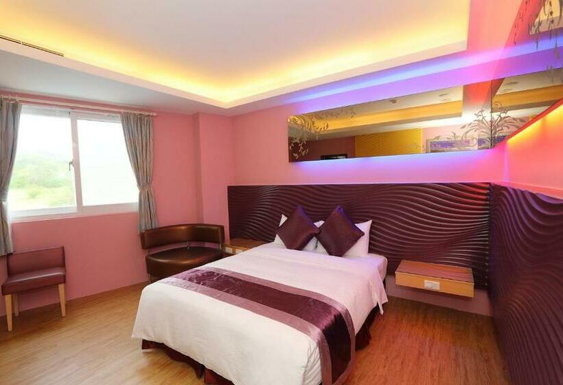 اتاق لوکس, Hang Hai B & B