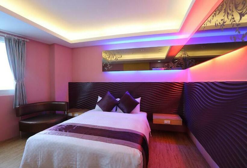 اتاق لوکس, Hang Hai B & B