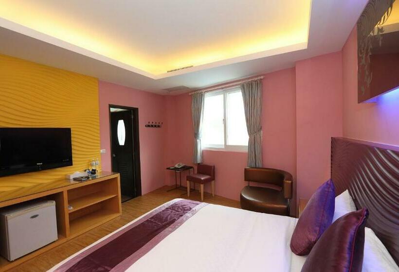 اتاق لوکس, Hang Hai B & B