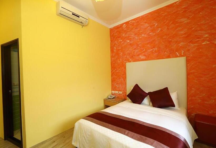 اتاق لوکس, Hang Hai B & B