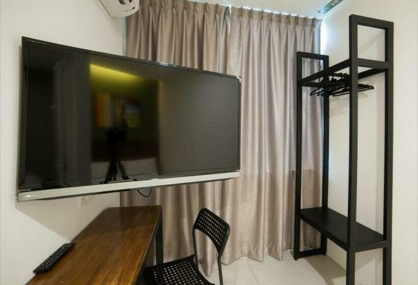 חדר דלוקס, Econtel