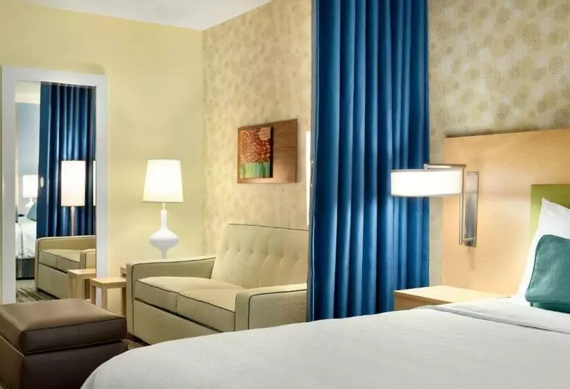 キングサイズベッドのデラックススイート, Home2 Suites Montgomery Prattville