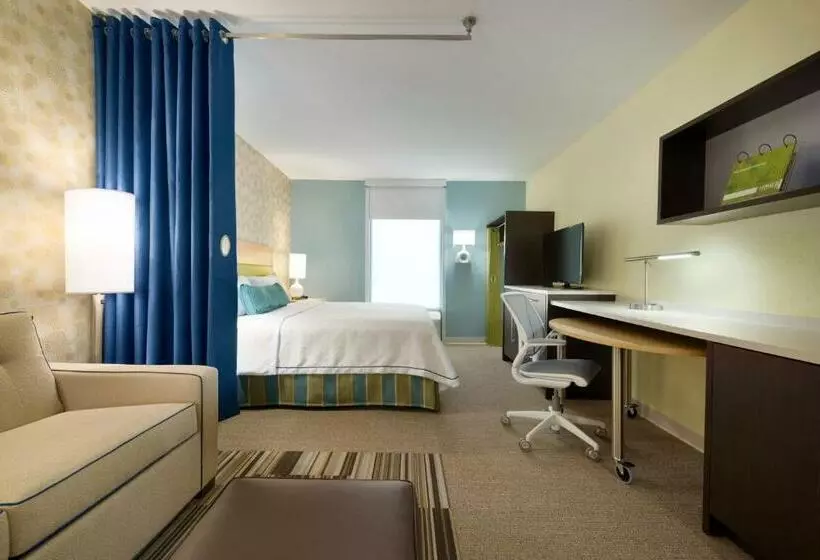 キングサイズベッドのデラックススイート, Home2 Suites Montgomery Prattville