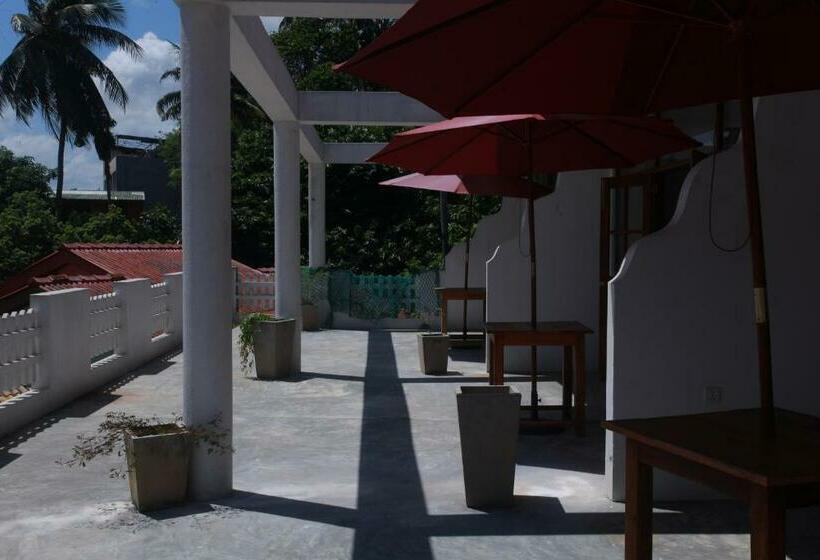 디럭스 룸, Mirissa Beach Inn