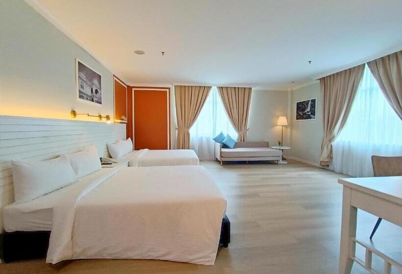 חדר משפחתי דלוקס, Raia Inn Penang