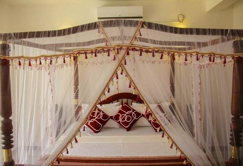 디럭스 룸, Romaya Villa