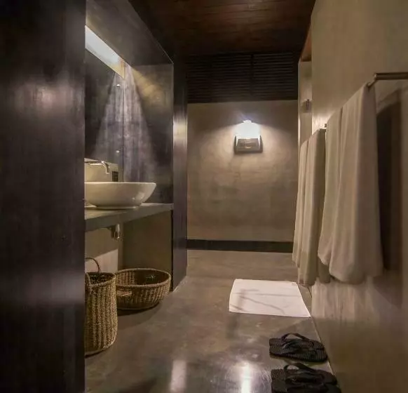Mökki 1 Makuuhuone, Santani Wellness Kandy