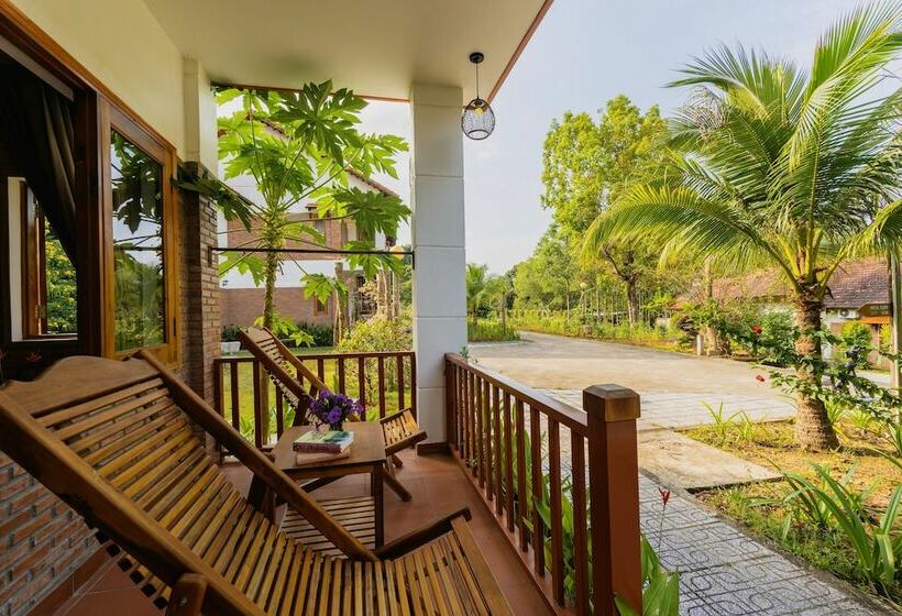اتاق لوکس با چشمانداز باغ, The Garden House Phu Quoc Resort