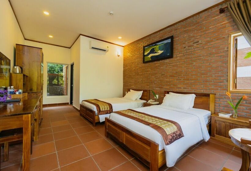 اتاق لوکس با چشمانداز باغ, The Garden House Phu Quoc Resort