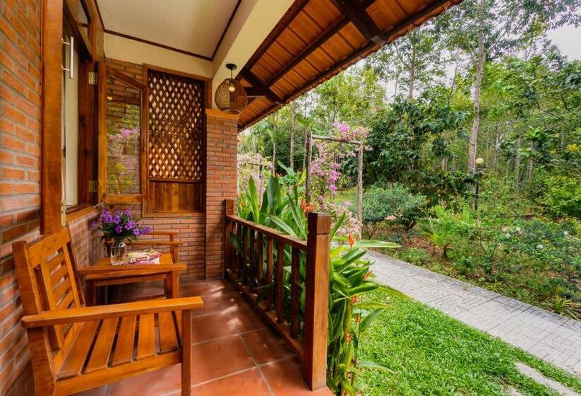 اتاق استاندارد با چشم‌انداز باغ, The Garden House Phu Quoc Resort