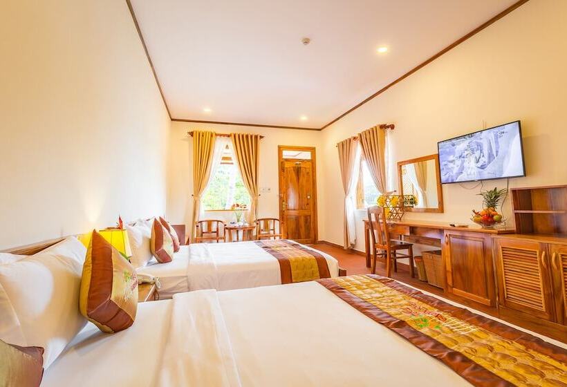 اتاق لوکس با چشم‌انداز باغ, The Garden House Phu Quoc Resort