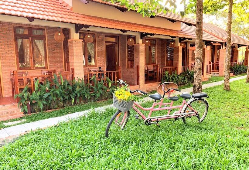 اتاق استاندارد با چشم‌انداز باغ, The Garden House Phu Quoc Resort