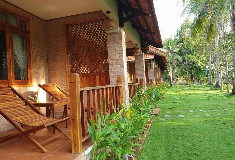 اتاق خانوادگی با چشمانداز باغ, The Garden House Phu Quoc Resort