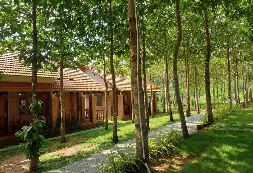 اتاق استاندارد با چشم‌انداز باغ, The Garden House Phu Quoc Resort