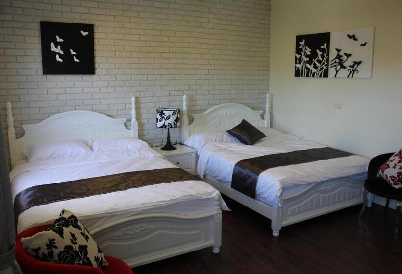 اتاق سوپریور چهار تخته, Sunny Breeze Garden Homestay