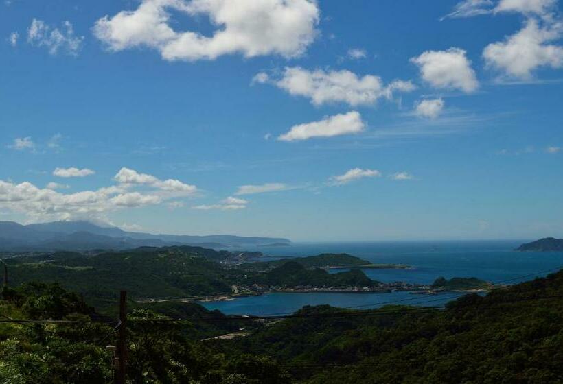 اتاق استاندارد با چشمانداز دریا, Blue Sky B&b