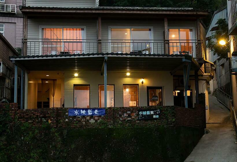 اتاق استاندارد با چشمانداز دریا, Blue Sky B&b