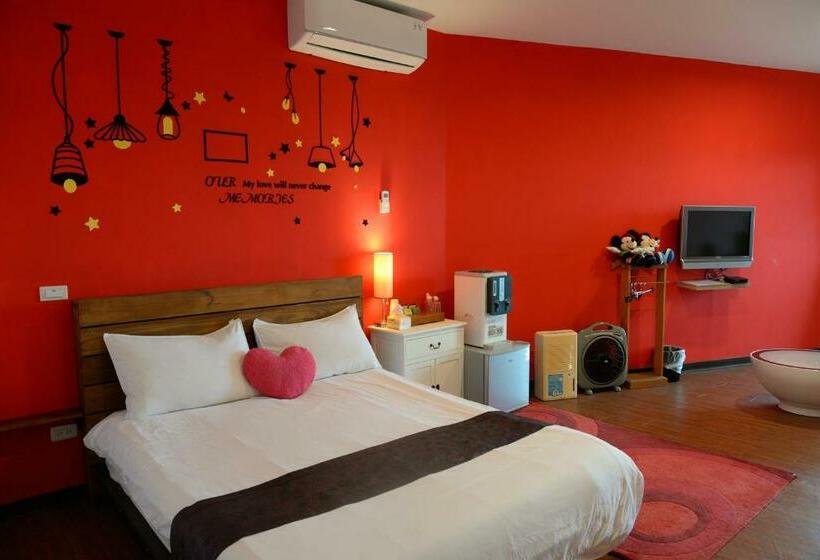 اتاق استاندارد با چشم‌انداز دریا, Blue Sky B&b