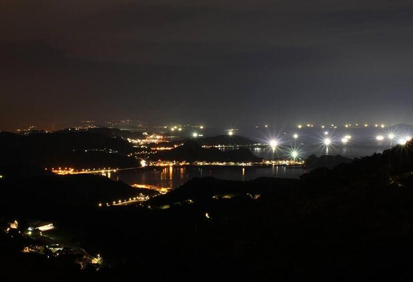 اتاق استاندارد با بالکن و چشمانداز دریا, Blue Sky B&b