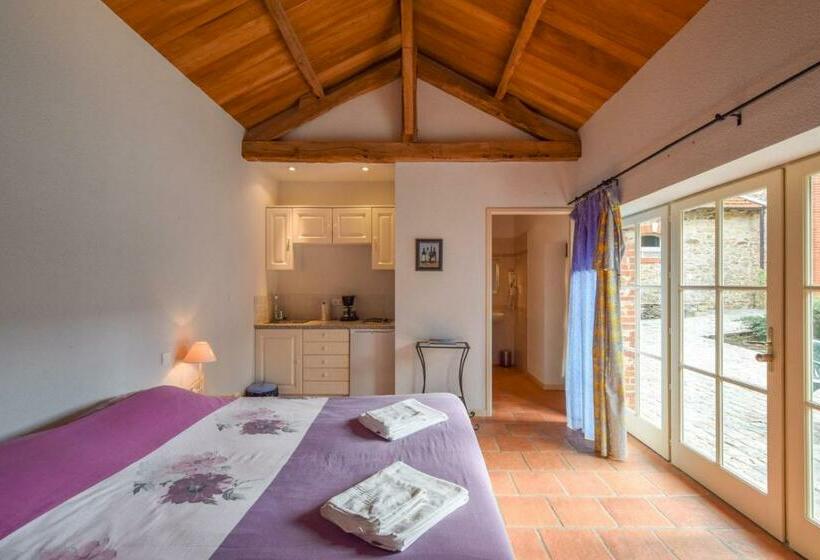 חדר סטודיו סטנדרד, Domaine D'essendiéras